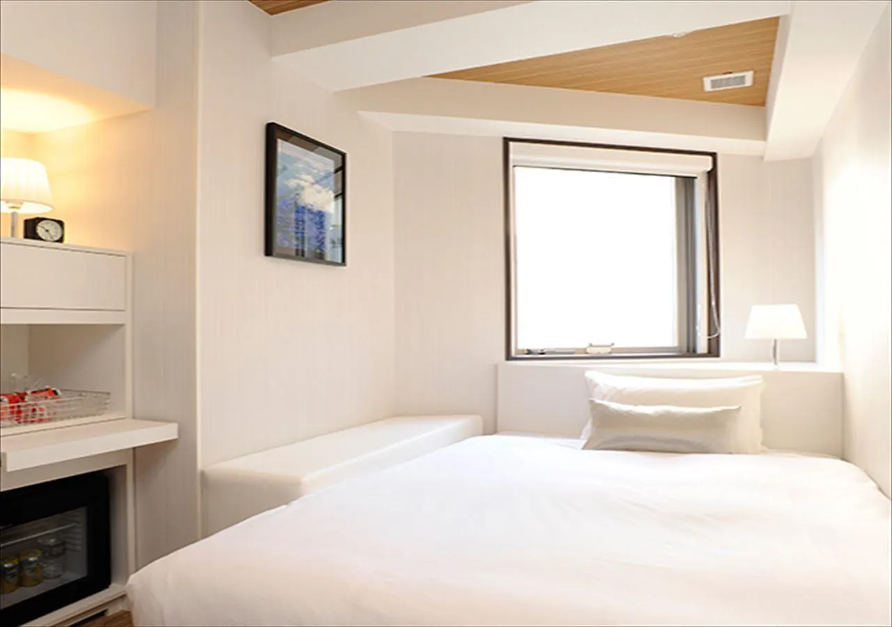 Nexus Door Tokyo Hotel 3*,